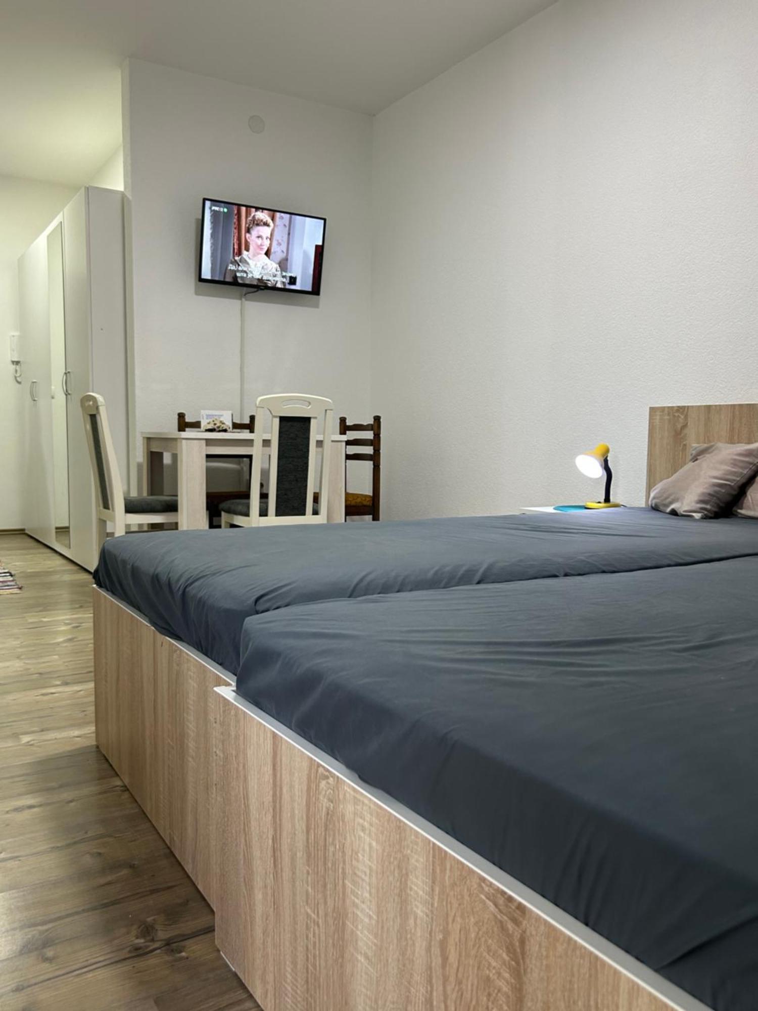 Adam'S Apartment 1 克拉多沃 外观 照片